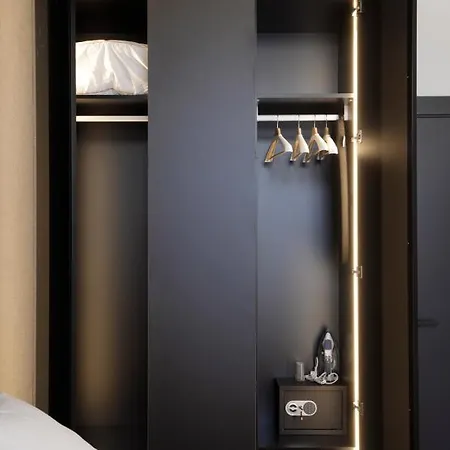 Feten Hotel apartamentowy 4*